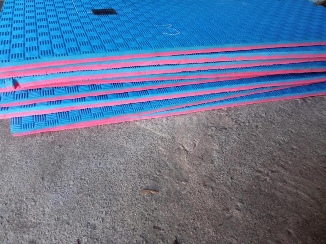 Теплый пол размер 2 на 2 имеется окантовка для использования в палатке 2,2 на 2,2 - Орск