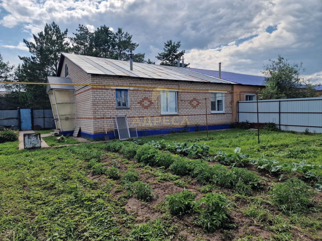 Продаётся дом с земельным участком, всё в собственности, по документам квартира ,общей площадью 75,9 - Краснохолм