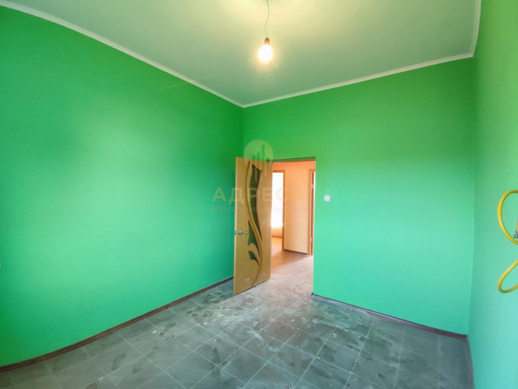 Объявление о продаже домаПродаётся новый двухэтажный дом площадью 96,6 квадратных метров в Сакмарско - Украинка