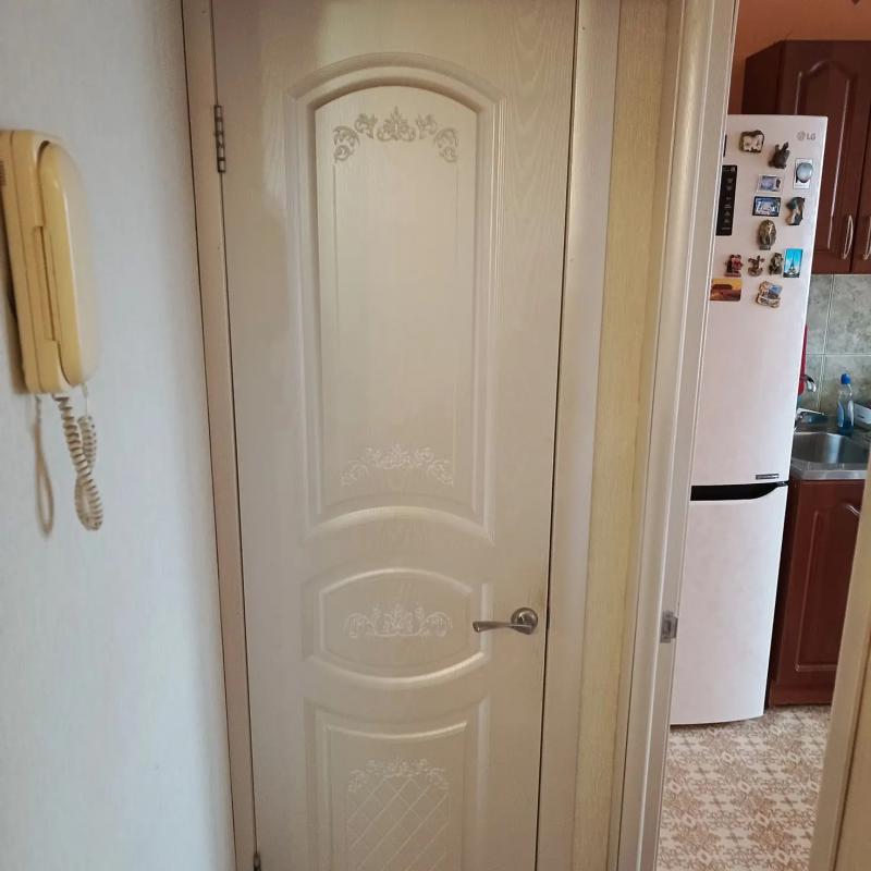 Продается 3х-комнатная квартира УЛУЧШЕННОЙ ПЛАНИРОВКИ ПО АДРЕСУ: ВИНОКУРОВА 10А. - Новотроицк