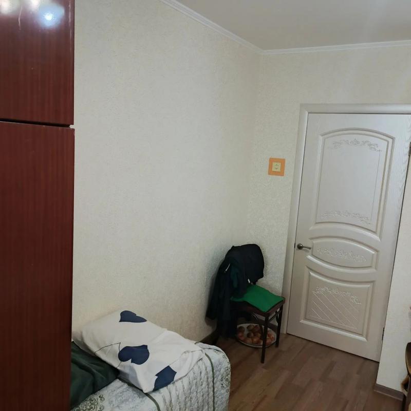 Продается 3х-комнатная квартира УЛУЧШЕННОЙ ПЛАНИРОВКИ ПО АДРЕСУ: ВИНОКУРОВА 10А. - Новотроицк