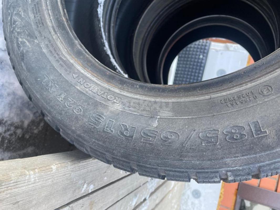 Nokian Tyres Hakkapeliitta 8  205/55 r16  4шт — 4000 руб

Nokian Tyres Nordman  7 185/65 r15 4шт — - Новотроицк