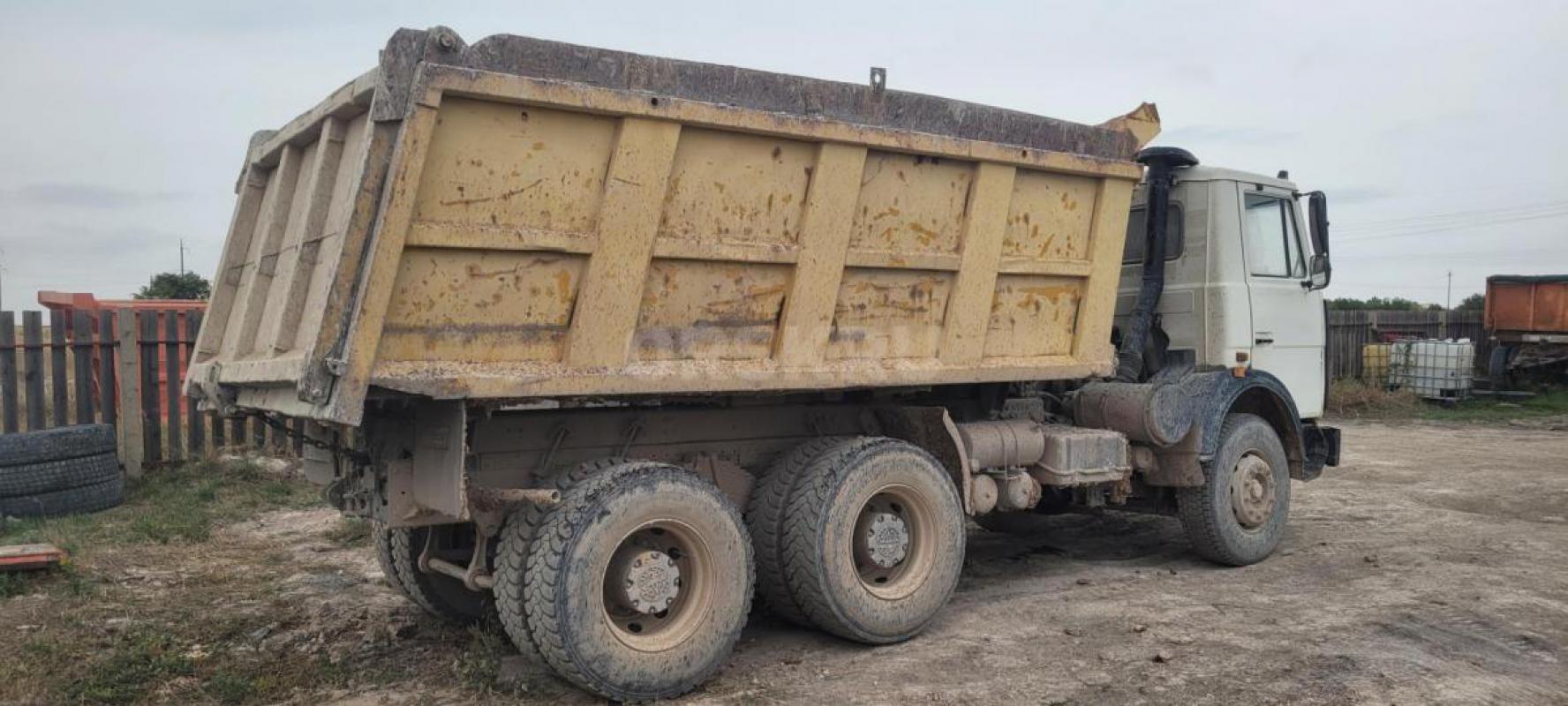 Маз 5516 Самосвал, на ходу в рабочем состоянии,  все вопросы по тел, Торг - Орск