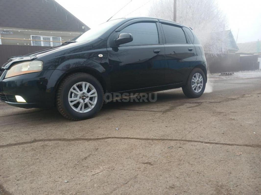 Продам свою живую компактную экономичную Шевроле Авео Т200, Состояние машины идеальное для своего го - Орск