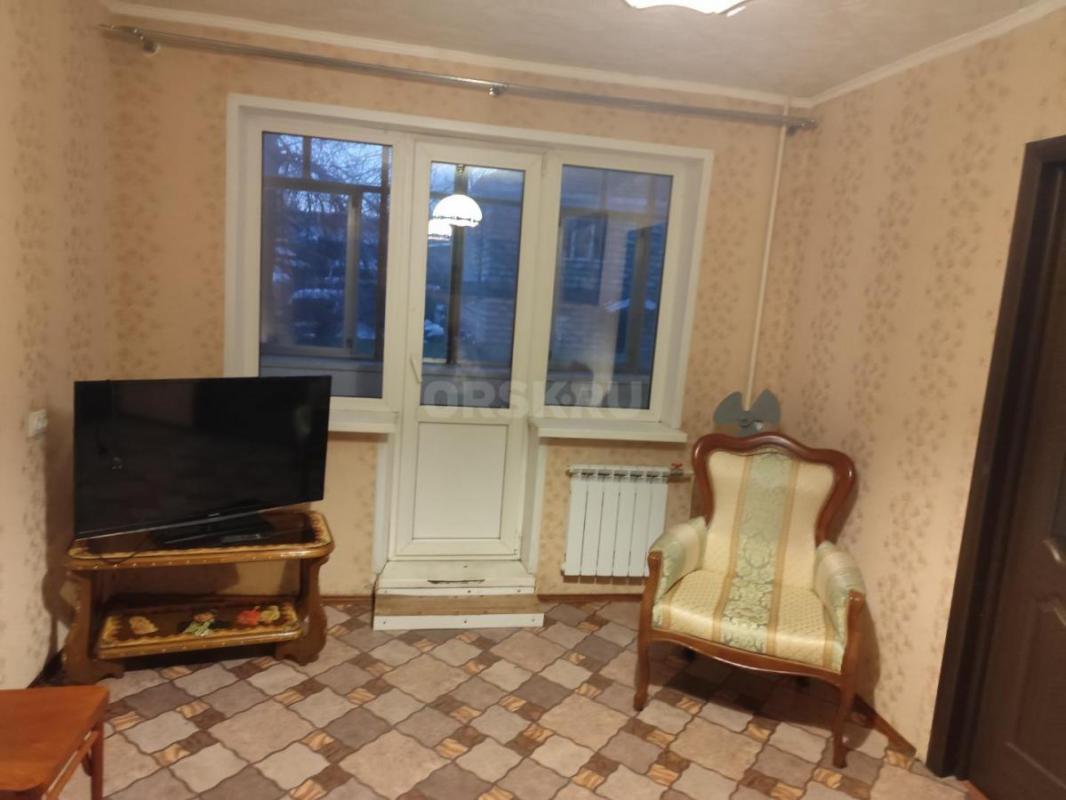 Сдается 3х комнатная квартира в центре города остановка Шевченко (Челябинская 10А), оплата 19000(вод - Орск