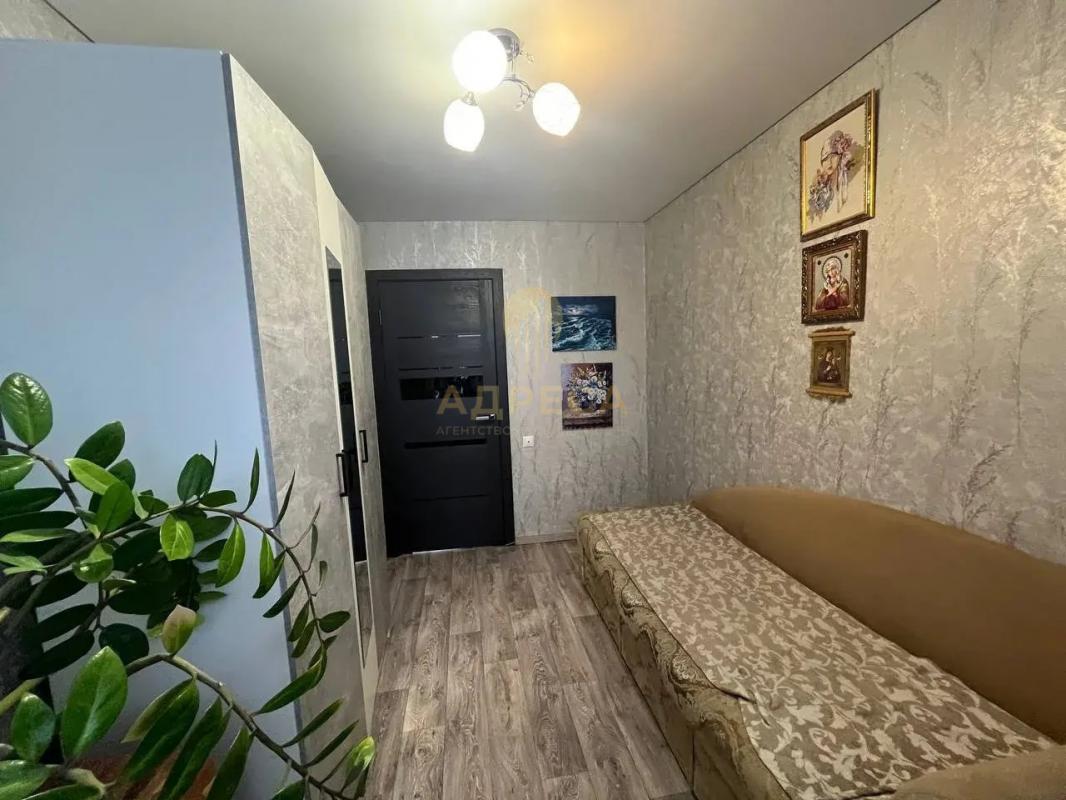 Продается  просторная и светлая 3-комнатная квартира в районе с развитой инфраструктурой. - Оренбург