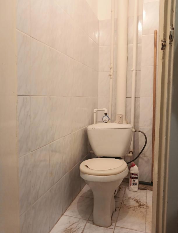 Продается теплая и светлая 3-комнатная квартира в пятиэтажном кирпичном доме на улице Ленина дом 56А - Гай