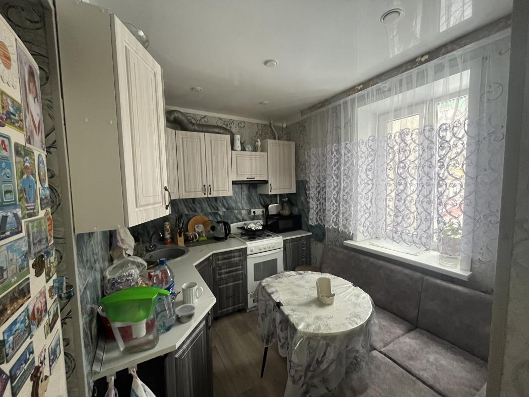 Продам 1-комнатную квартиру (улучшенную) в теплом кирпичном доме. - Новотроицк