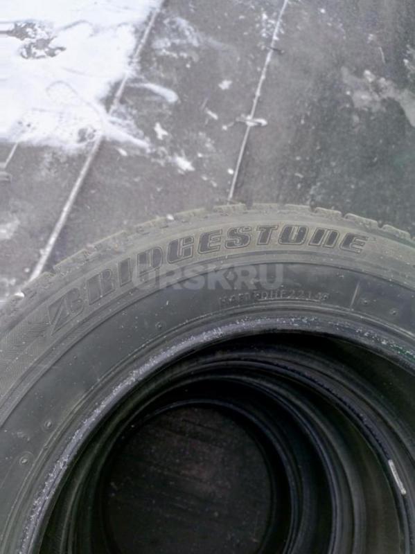 Продам зимняя резина Bridqestone липучка.размер 215.60.16. - Орск