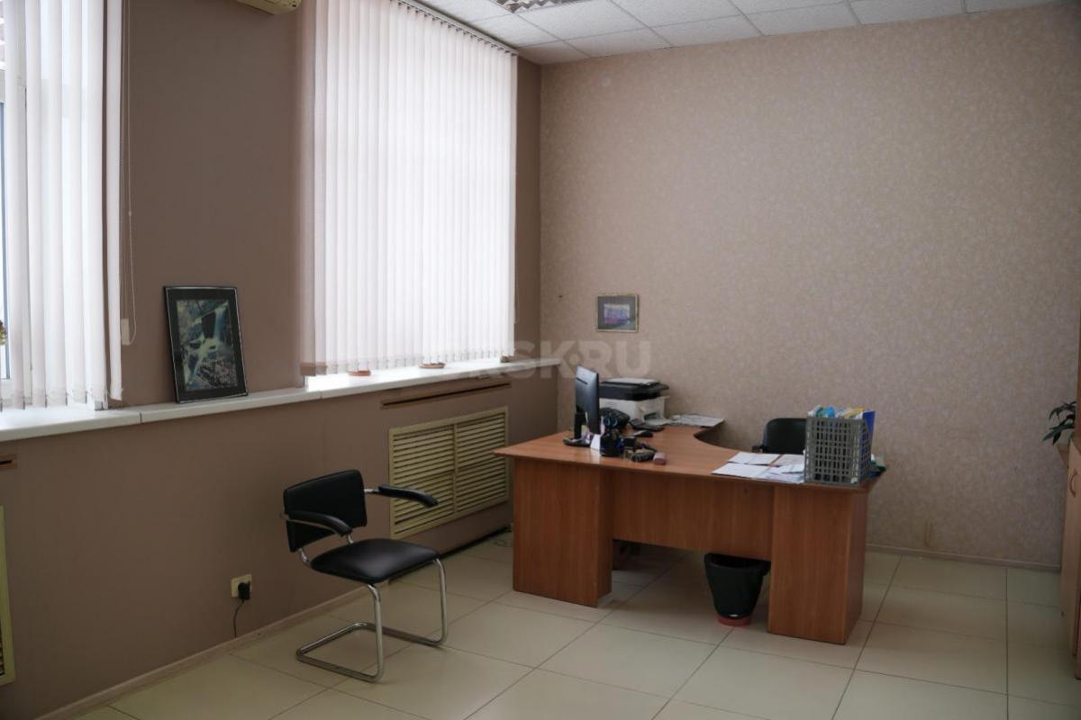 АО "Орскснаб" предлагает в аренду офисные и складские помещения находящиеся по адр - Орск