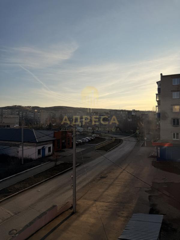 Продаётся просторная 3-х комнатная квартира на 2 этаже 5-ти этажного КИРПИЧНОГО дома. - Медногорск