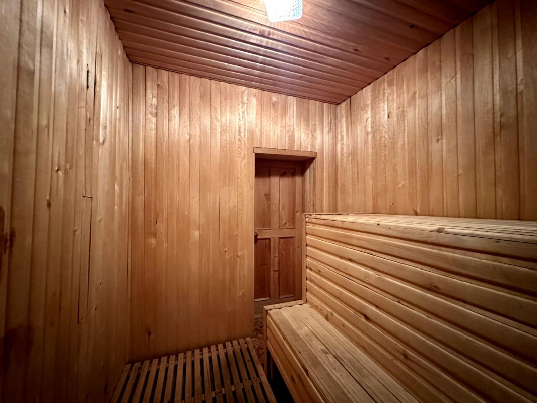 ❤Кирпичный дом + сауна + бассейн + гараж! - Гай