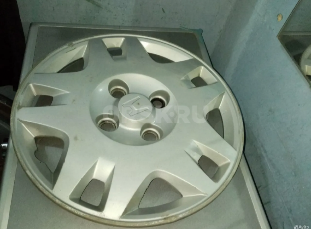 2 колпака б у р15 Хонда Торнео -500руб. - Орск