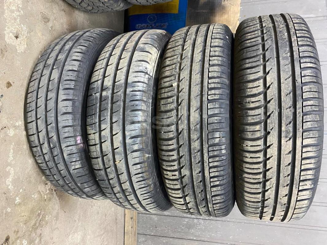 R13 : Продам  комплект зимних колес R13 на ВАЗовских дисках , все шипы на месте, Отбалансированы, пр - Орск