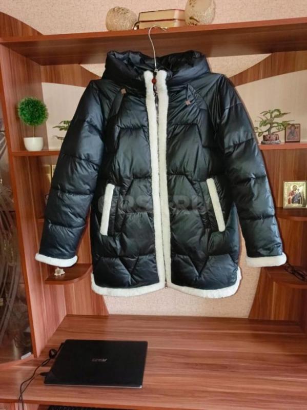 Продаётся новая зимняя куртка,размер 48-50 - Орск