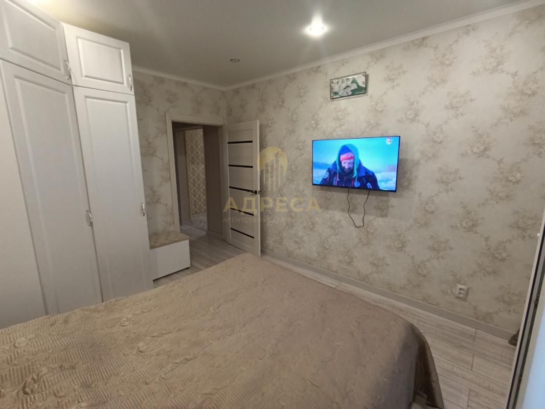 Продается уютная 2 (евро) -комнатная квартира в сердце развитого района! - Оренбург