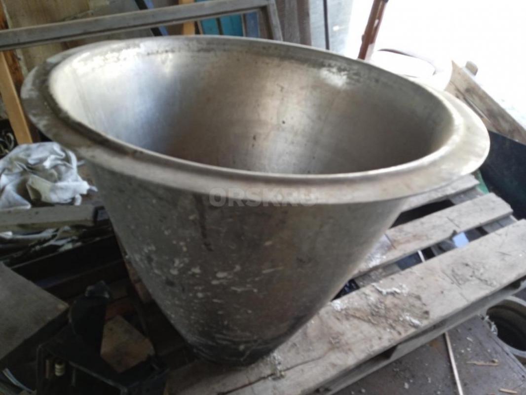 Продам чан 50 литров металл тройка нержавейка - Орск