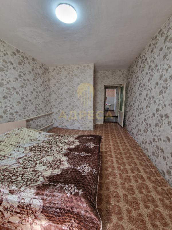 Продаётся дом с земельным участком, всё в собственности, по документам квартира ,общей площадью 75,9 - Краснохолм