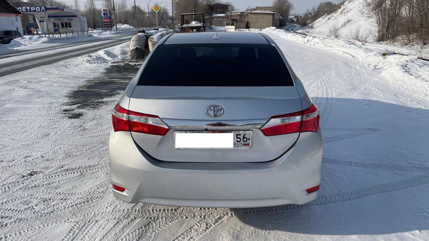 Продается TOYOTA COROLLA 2013 года. - Новотроицк