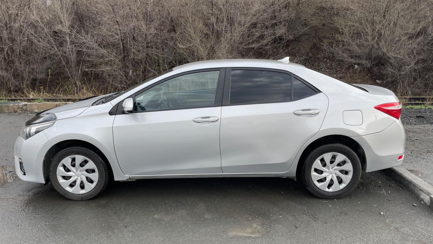Продается TOYOTA COROLLA 2013 года. - Новотроицк
