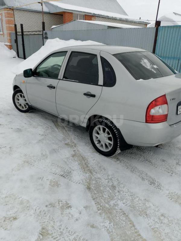 Продам ВАЗ в отличном состоянии эур стекло подъемники музыка сигнализации центр замок двигатель коро - Новоорск