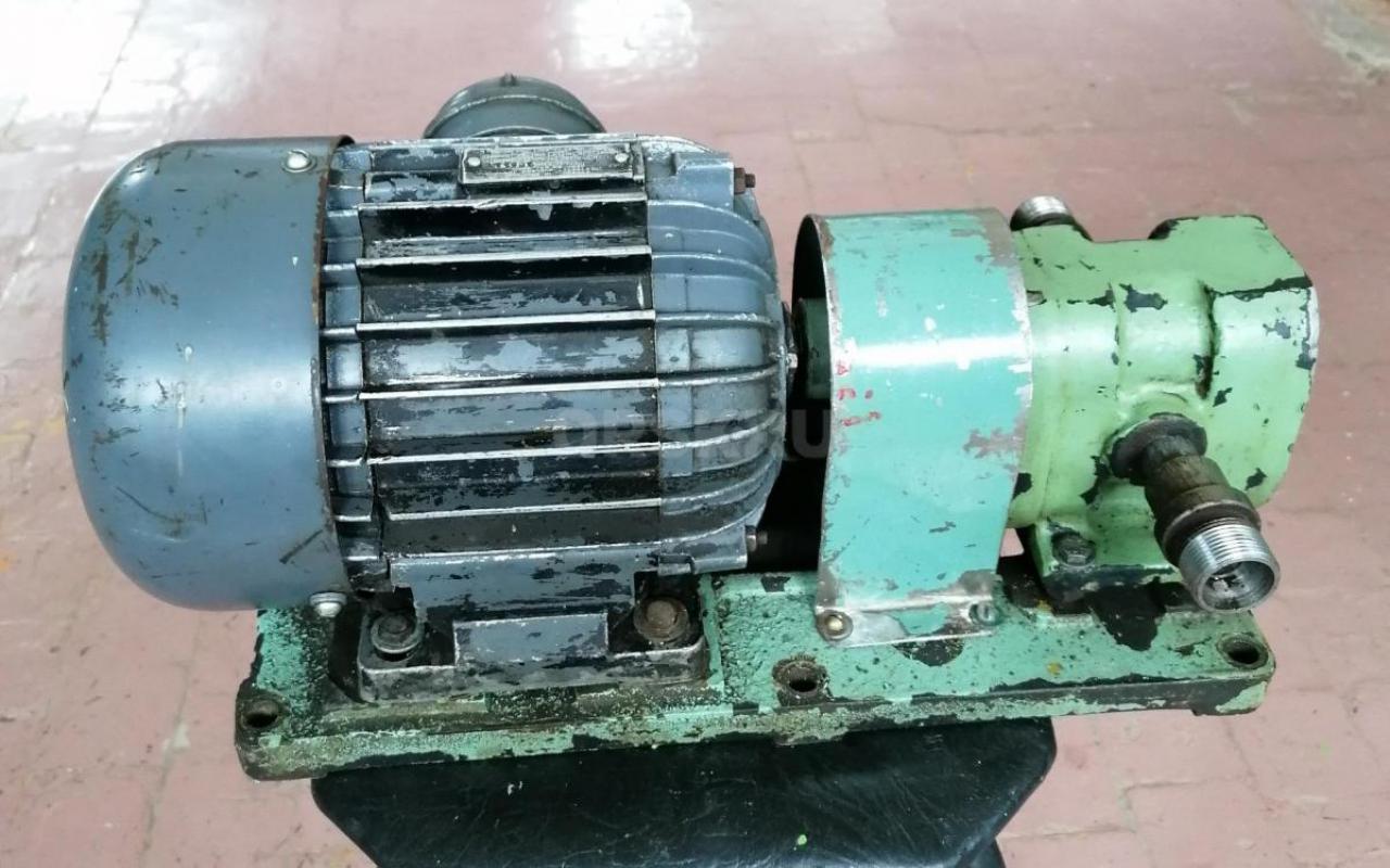 Продам насос для перекачки масла, дизтоплива, 220/380 В. - Адамовка