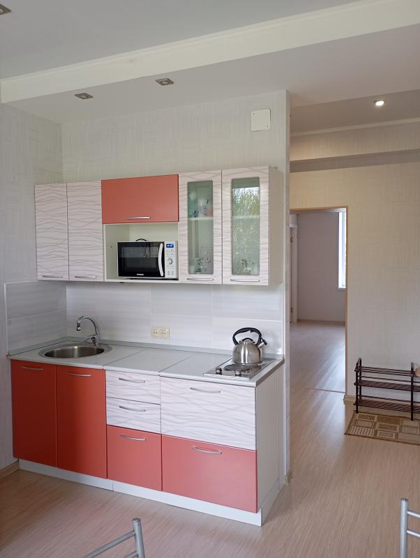 трёхкомнатная уютная квартира с дизайнерским ремонтом ищет хозяина. - Орск