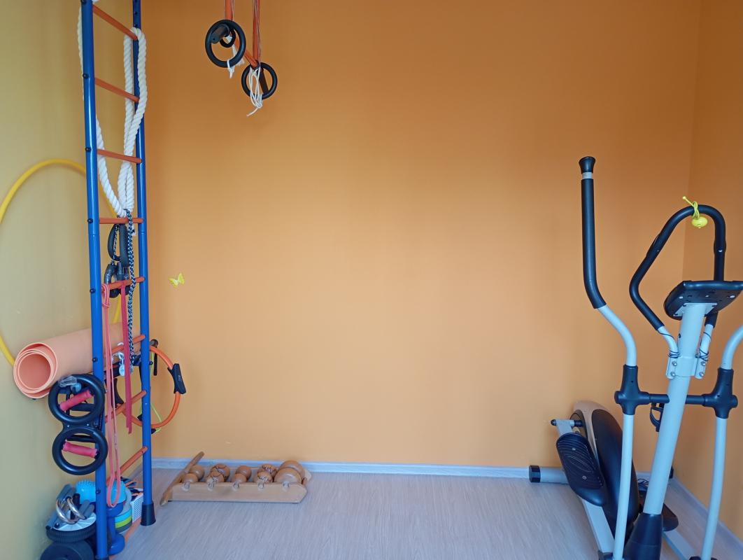 трёхкомнатная уютная квартира с дизайнерским ремонтом ищет хозяина. - Орск