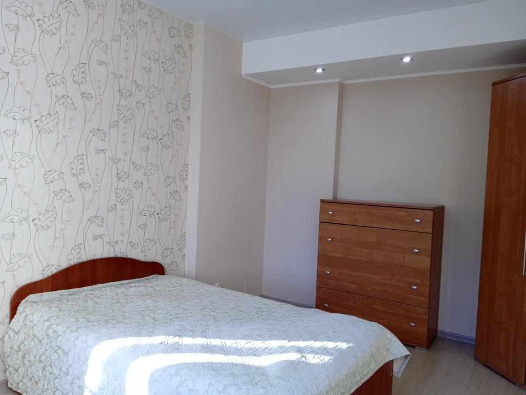 трёхкомнатная уютная квартира с дизайнерским ремонтом ищет хозяина. - Орск