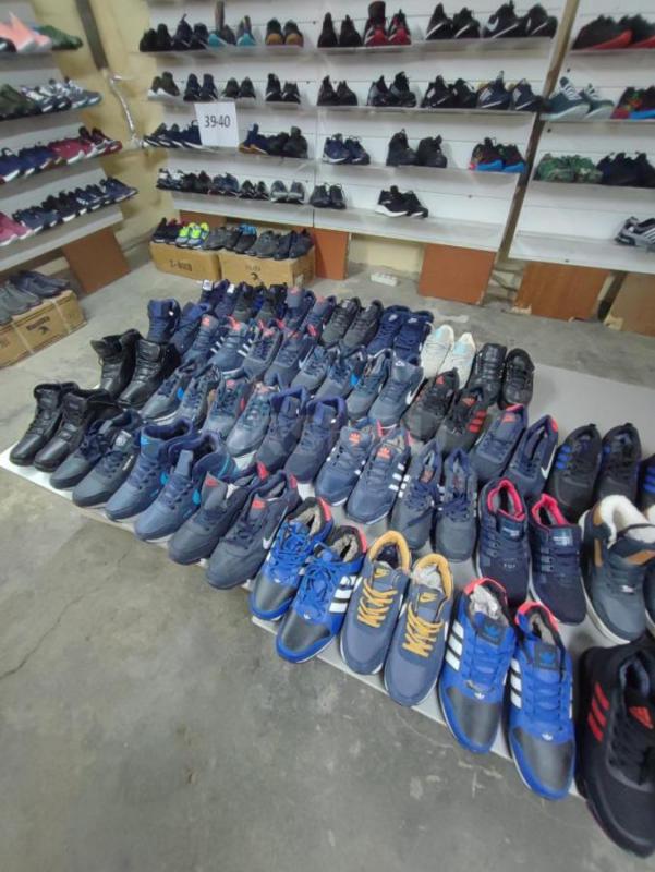 Центр распродаж
Куртки обувь от 500 - Орск