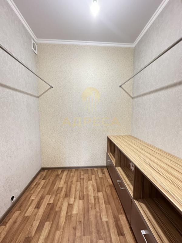 В продаже двухкомнатная квартира в кирпичном доме, расположенная на 3 этаже 14-ти этажного дома. - Оренбург