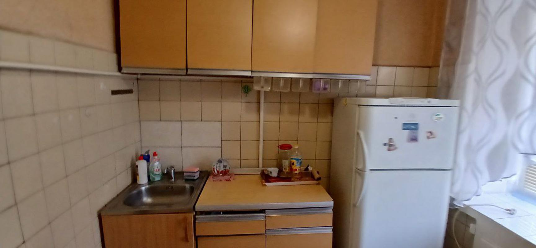 Продается 2-комнатная квартира   3/5 этаж ,
по адресу: г. - Новотроицк