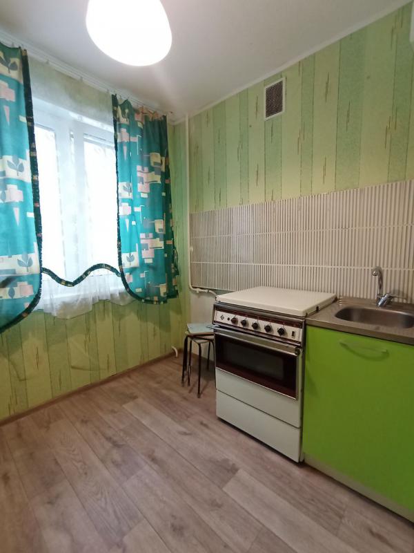 Продается 2-комнатная квартира по адресу:  г. - Новотроицк