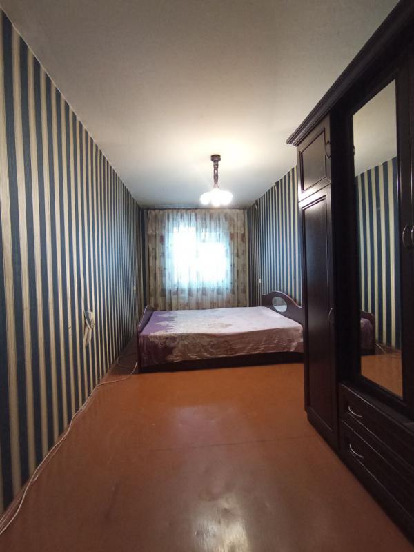 Продается 2-комнатная квартира по адресу:  г. - Новотроицк