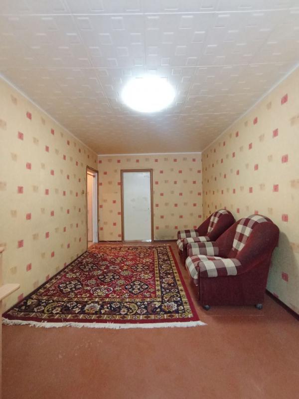 Продается 2-комнатная квартира по адресу:  г. - Новотроицк