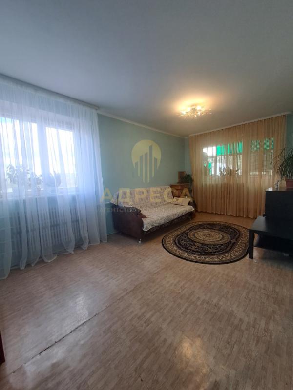 Объявление: [изменить]Продаётся двухкомнатная квартира в спокойном спальном районе с развитой инфрас - Оренбург