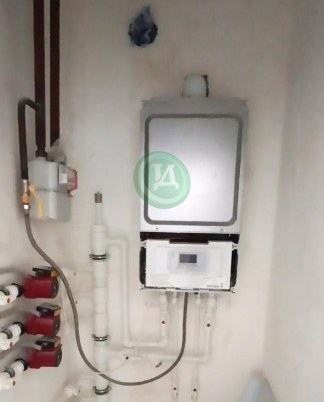 Продам магазин-пекарню в Адамовке на улице Советская д.97. - Адамовка