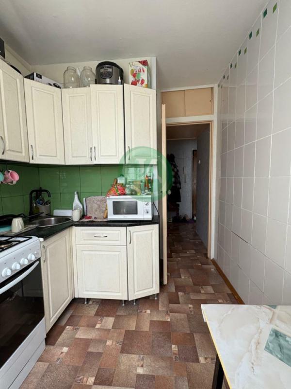 Продам 2-х комнатную квартиру в спальном районе города по адресу: ул. - Орск