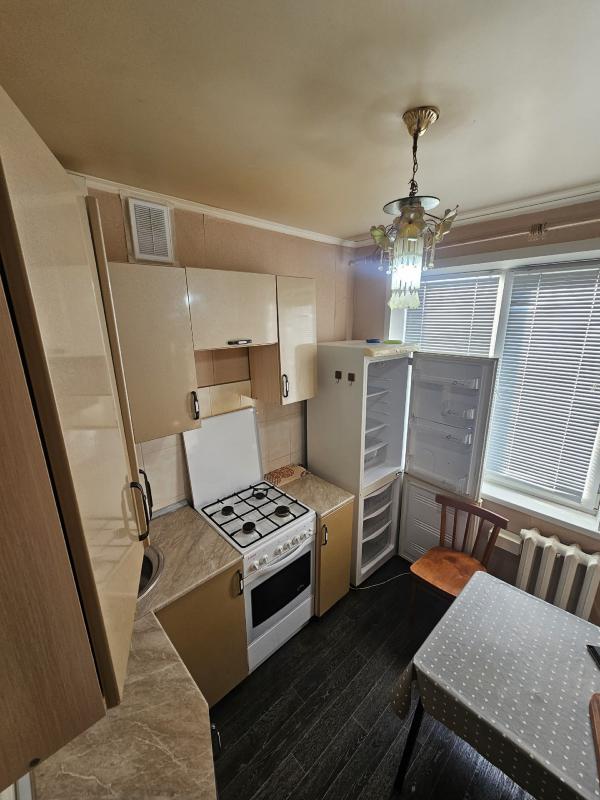 🏡 Продается квартира в центре Новотроицка!

📍 Улица Советская, дом 115

✨ Описание:
Предлагаем вам п - Новотроицк