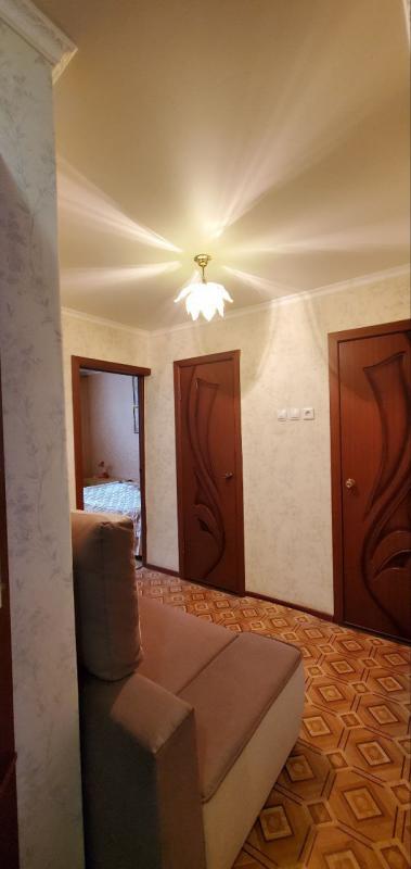 Предлагаем к покупке уютную   2-х комнатную квартиру улучшенной планировки Общая площадь 52,5 м² , к - Гай