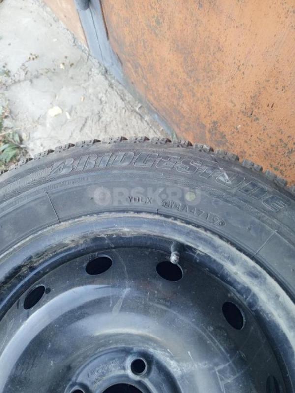 Продам 4 зимних колеса на заводских штампах разболтовка 4 на 100 за 13000 небольшой торг. - Орск