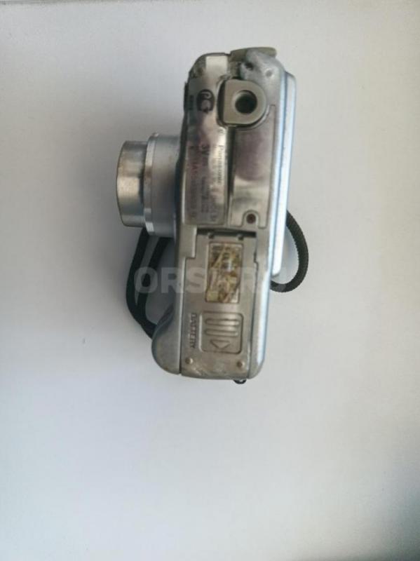 Продам фотоаппарат цифровой Панасоник люмикс на запчасти чучуть постродал на пожаре подает признаки - Новотроицк