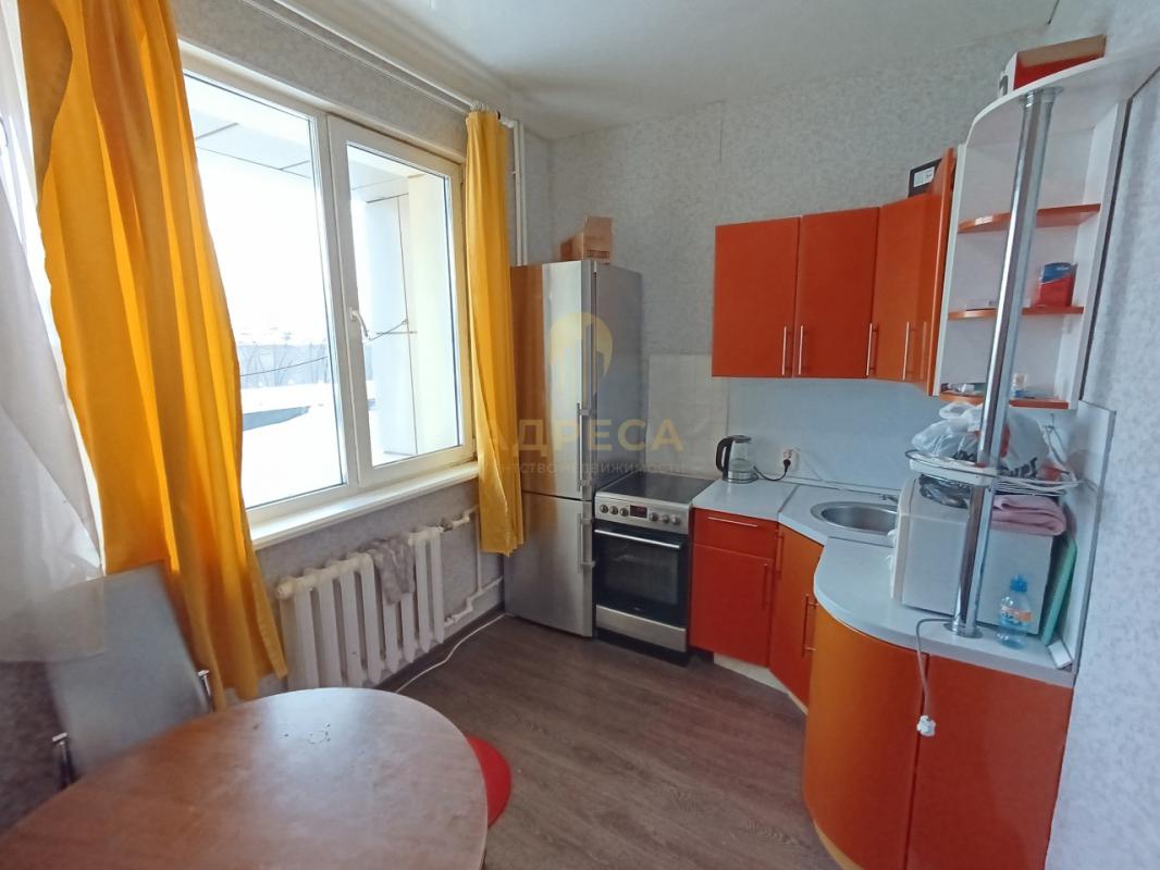 Продается уютная 1-комнатная квартира в сердце развитого района! - Оренбург