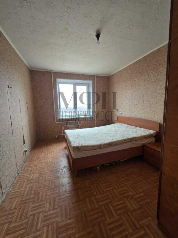 Продается отличная квартира улучшенной планировки 6/9 эт. - Орск