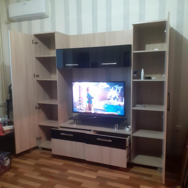 Продам стенку в отличном состоянии - Новотроицк