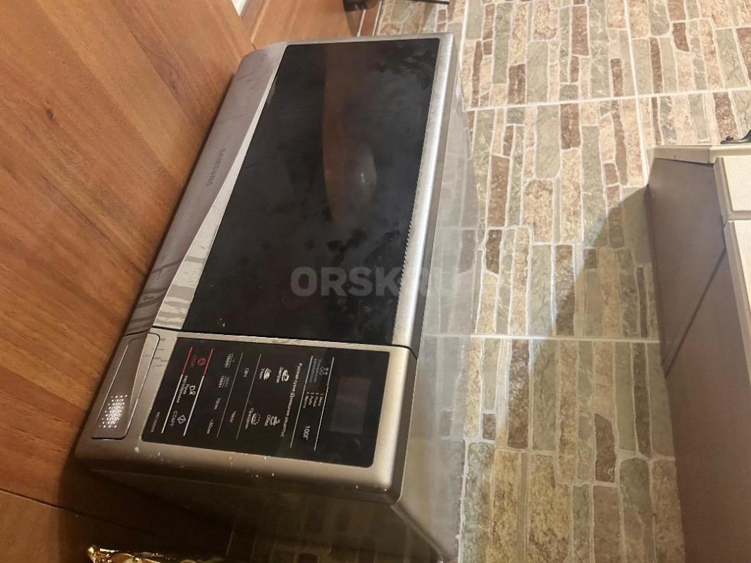 Продам Микроволновку  Samsung ME73M2KR,на запчасти или под восстановление. - Орск