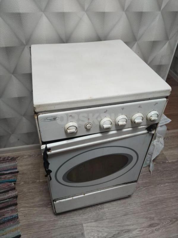 Продам газовую плиту в рабочем состоянии, б/у. - Орск