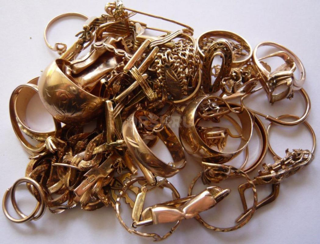 КУПЛЮ ЗОЛОТО (лом, изделия, зубные коронки, монеты). - Орск