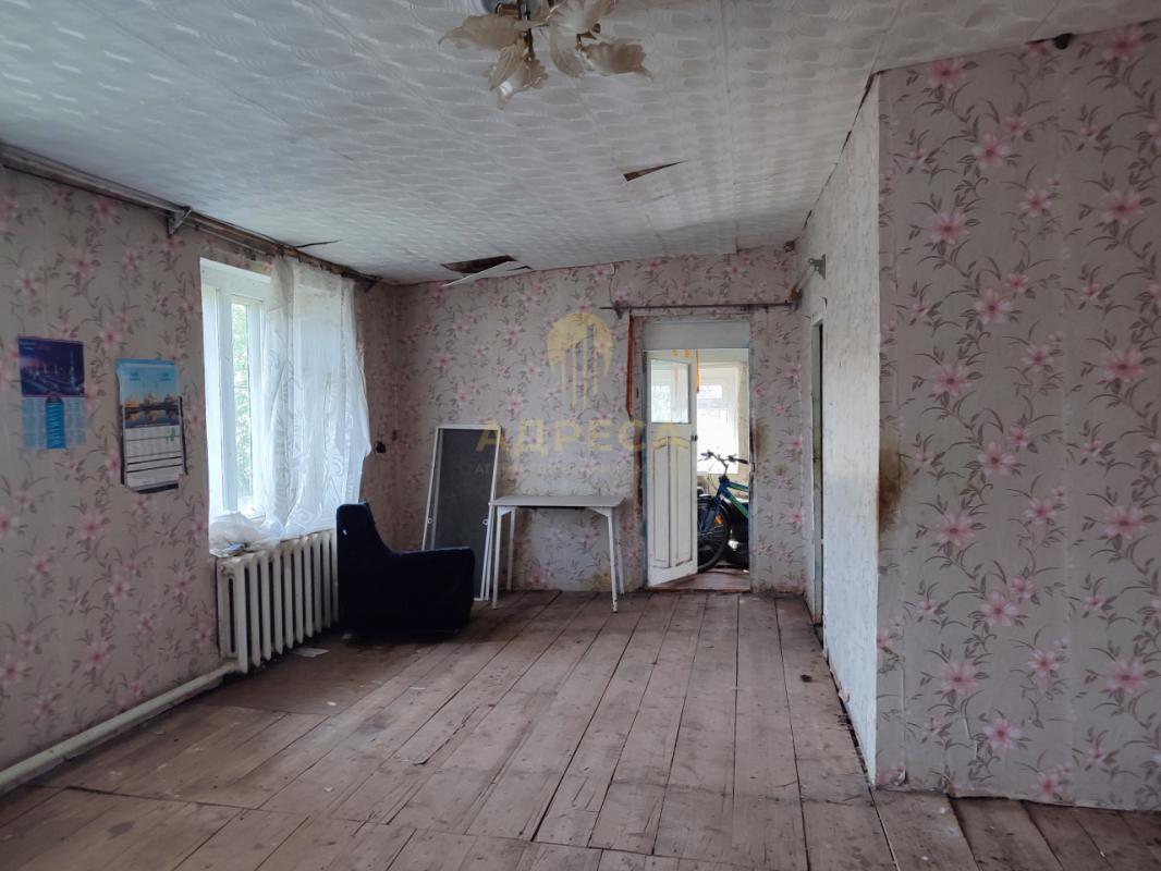 Продаётся трёхкомнатная квартира площадью 57 кв. - Сакмара