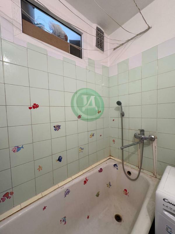 Продам 2-х комнатную квартиру в спальном районе города по адресу: ул. - Орск